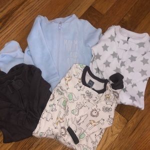 Baby boy zipper PJs!🤍